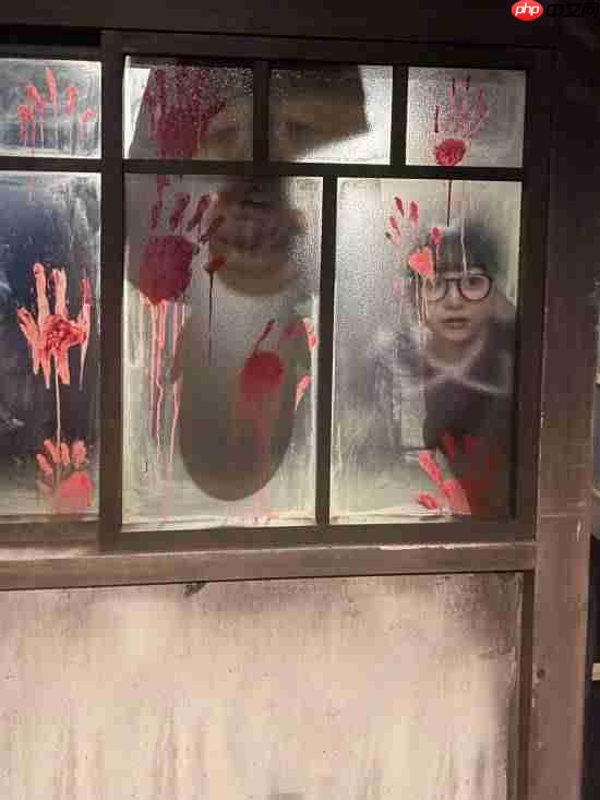 《寂静岭f》美女脸模晒美照：与游戏内形象判若两人