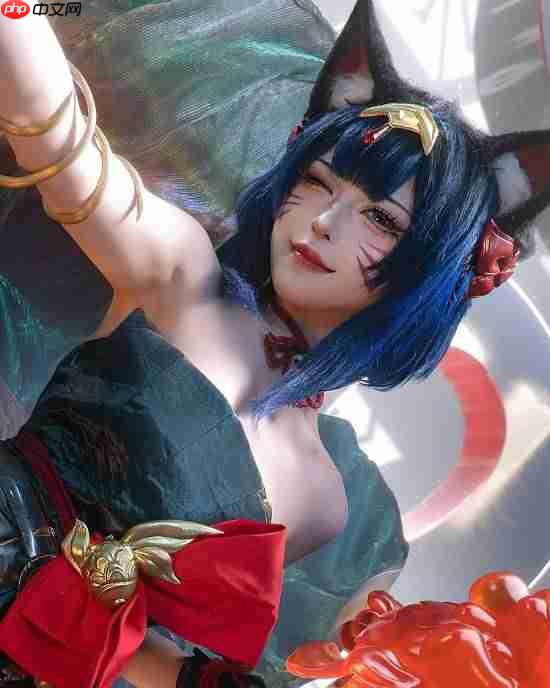 两位韩国Coser演绎LOL阿狸！你更喜欢谁的版本？