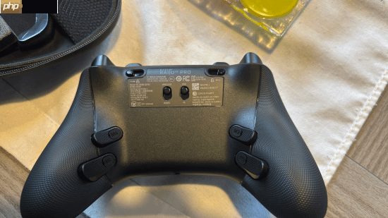 雷蛇飓兽V3专业版手柄获IGN法国8分！贵但值得!