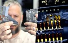 严重警告!RTX 5090 FE内部接口十分脆弱 坏了根本没法修