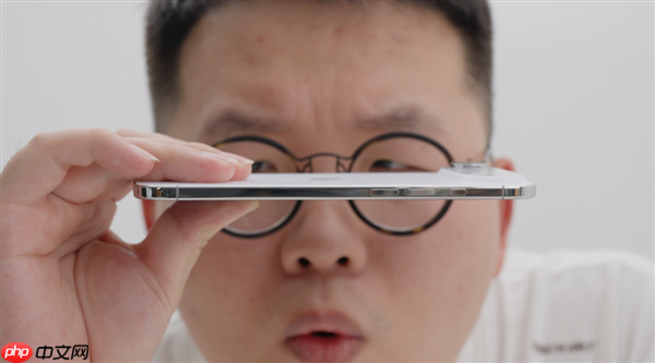 拆完iPhone Air后 我觉得苹果还有牙膏能挤