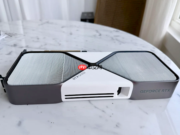 玩家自制纯白色RTX 4090:只差一点就完美