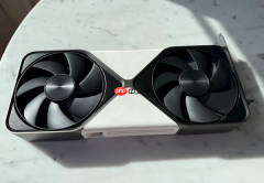 玩家自制纯白色RTX 4090：只差一点就完美