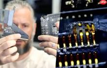 严重警告!RTX 5090绝对不要拆开 坏了根本没法修