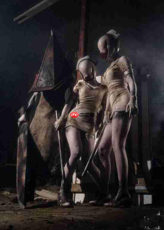 《寂静岭2》超神COS！泡泡头护士完美还原