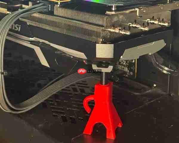 玩家公认的最强显卡支架:居然是一部经典诺基亚手机!
