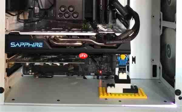 玩家公认的最强显卡支架:居然是一部经典诺基亚手机!