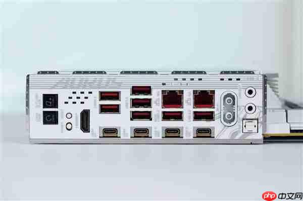支持DDR5-9000!技嘉X870E AORUS X3D主板图赏