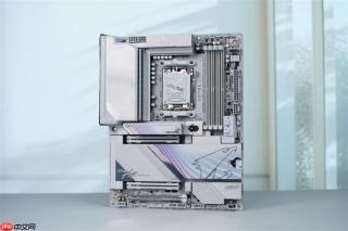 真男人的梦中情板！技嘉X870E AUROS MASTER X3D ICE评测：X3D再打一管鸡血