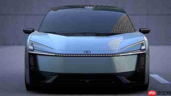 丰田玩激进 买菜车超进化!全新卡罗拉概念车首发