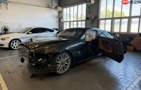 陈震劳斯莱斯回收价约280万元 租价预计为7000元一天