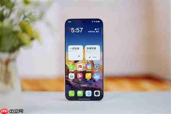 行业第一块165Hz高刷高分屏!一加15图赏