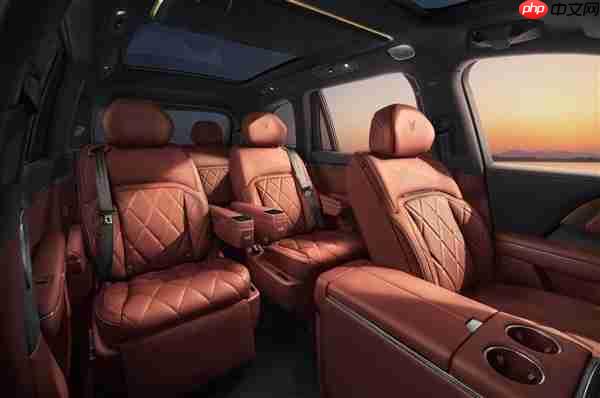 全尺寸旗舰SUV、国产“迈巴赫GLS”!岚图泰山内饰官图公布