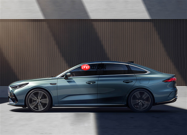 油耗2L级全球最低!吉利银河星耀6上市:限时6.88万起