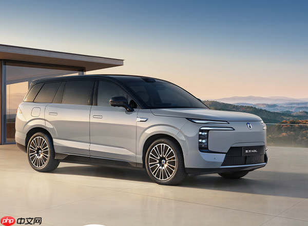 专家:预计2035年乘用车将全面混动化 2040年普及L4