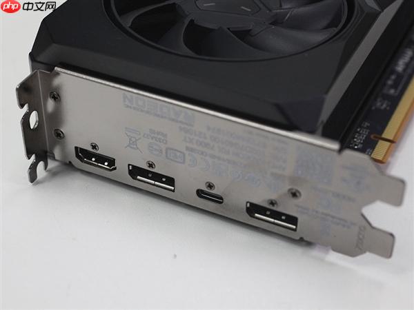 AMD RX 7900显卡的USB-C接口废了！不再能充电