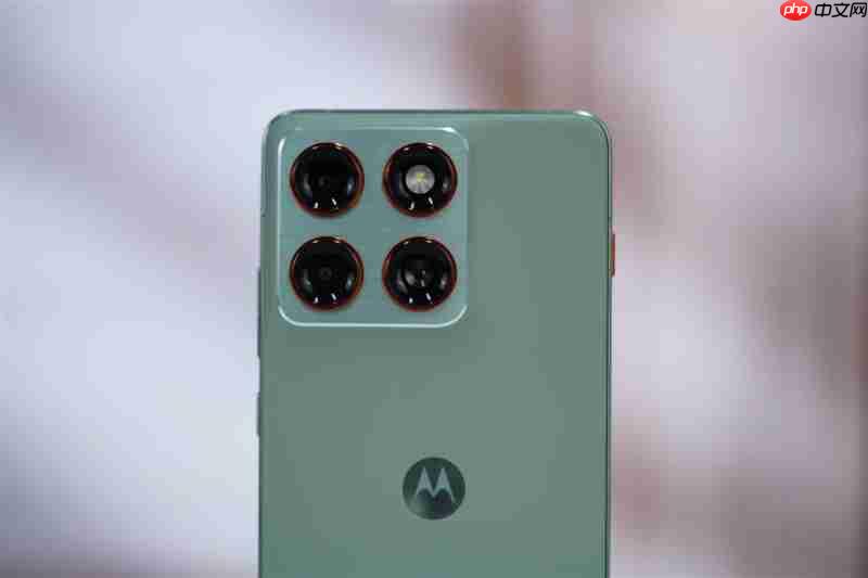 安卓Air首秀! 联想moto X70 Air 评测:159g的极致轻薄