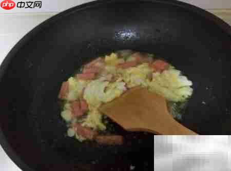 炒快餐面:美味新吃法