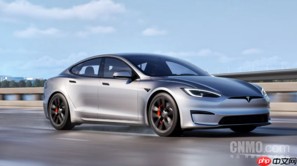 突破耐久极限？一辆特斯拉Model S被曝行驶260万公里