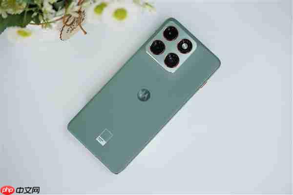 5.99mm超薄机身!联想moto X70 Air图赏