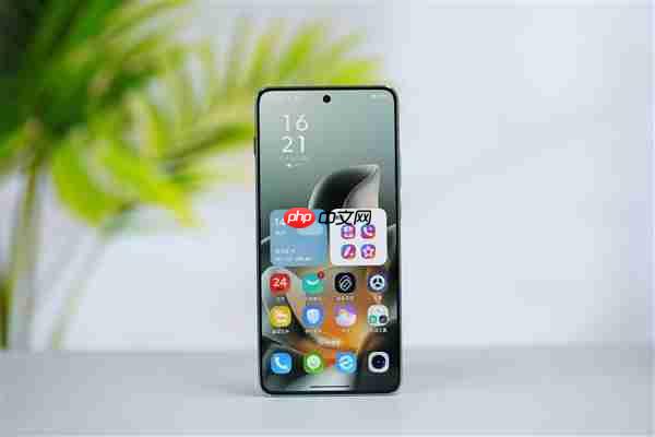 5.99mm超薄机身!联想moto X70 Air图赏