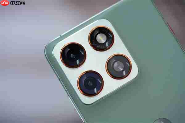 5.99mm超薄机身!联想moto X70 Air图赏