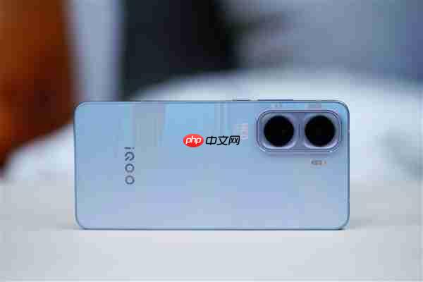 同档唯一2K LTPO屏!iQOO Neo11图赏