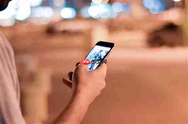 多用户吐槽手机信号栏被塞广告 中移动回应属实：苹果用户无忧