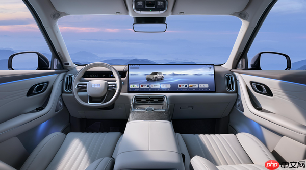 吉利银河M9 VS奇瑞风云T11 国产大六座SUV你选谁?