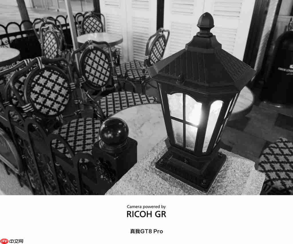  真我 GT8 Pro 全面评测 无愧“街拍神器”之名 