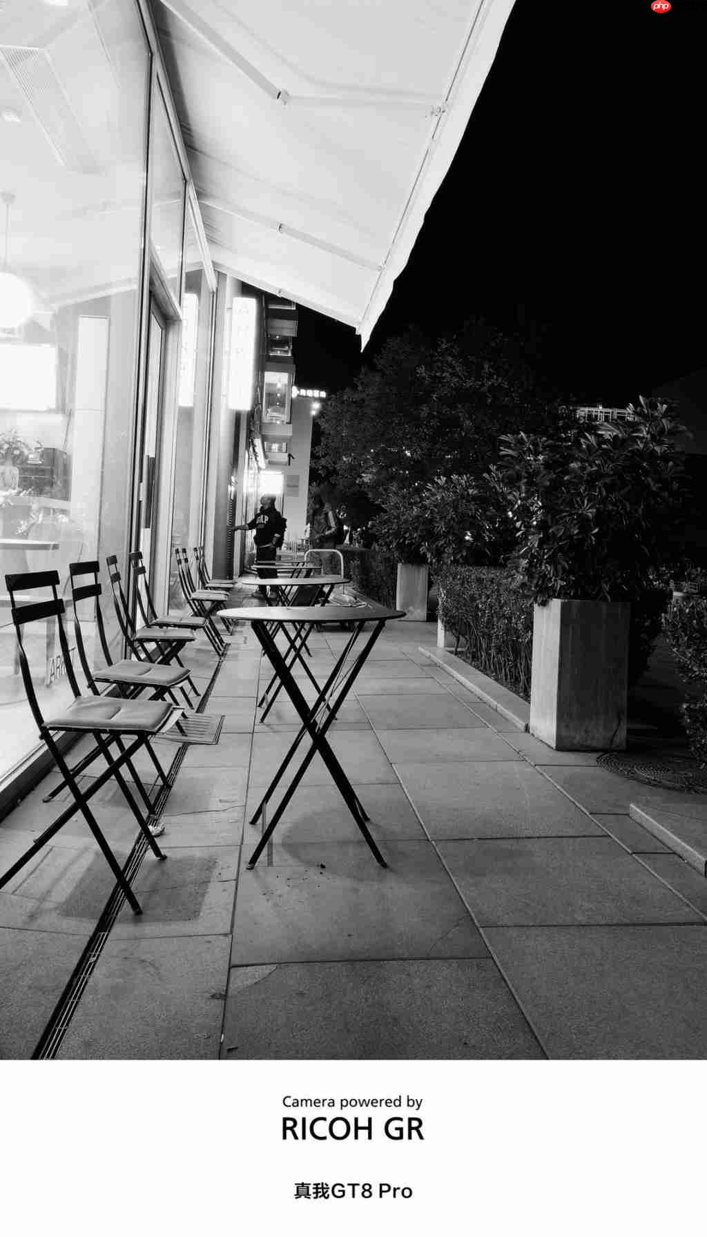  真我 GT8 Pro 全面评测 无愧“街拍神器”之名 