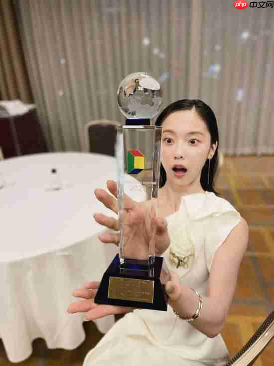 《寂静岭f》女主演员新美照 今晚又要直播啦!