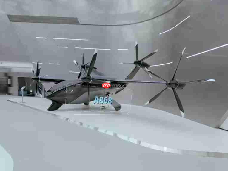 小鹏新总部“航站楼”汇天全新展厅首次公开,陆空一体飞行汽车等集体亮相