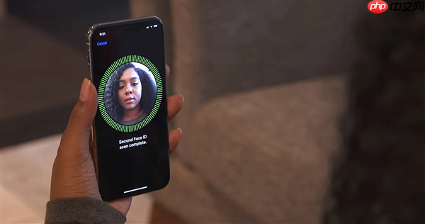 iPhone面容解锁不需要摄像头:网友实测遮住前摄也能解锁