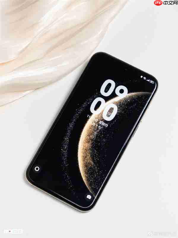 4199元起!华为Mate 70 Air图赏抢先看:金丝银锦配色很抢眼 一眼高端