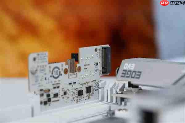 支持10000MT/s内存!微星MPG X870I EDGE TI EVO WIFI主板图赏