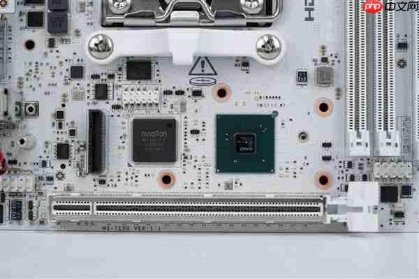 支持10000MT/s内存!微星MPG X870I EDGE TI EVO WIFI主板图赏