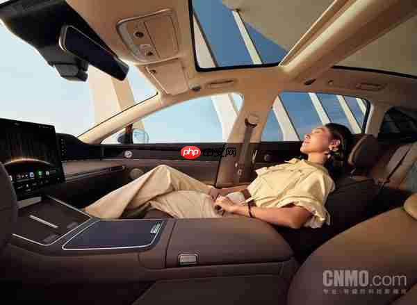 新款享界S9开启预售31.8万元起 用科技豪华重新书写“游戏规则”