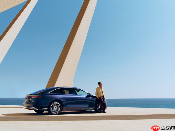 新款享界S9静态评测首发 以科技豪华让出行从容与享受兼得