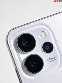OPPO Reno15真机首次亮相：iPhone同款冷雕工艺、2亿像素主摄