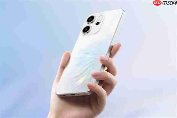 OPPO Reno15支持前后同拍实况图：女生试衣必备神器