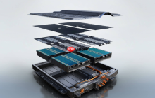 网友改装167度电池纯电车 续航破千公里 还带家人上路