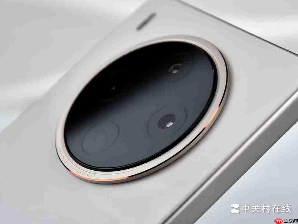 vivo Y500 Pro 图赏：质感升华，简约不凡 