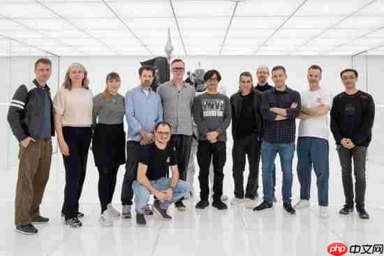 小岛秀夫晒CDPR合影：小岛工作室秒变旅游圣地