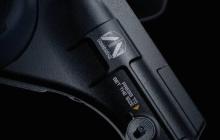 小岛工作室晒《死亡搁浅》神秘新产品：腿部外骨骼？