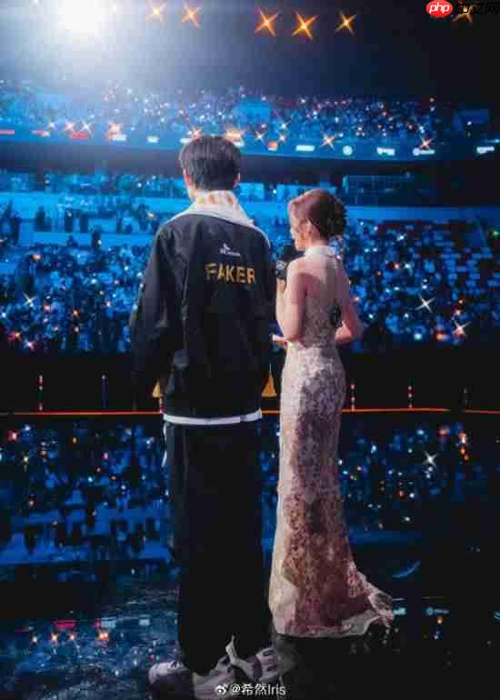 《英雄联盟》美女主持希然告别S15！恭喜T1三连冠