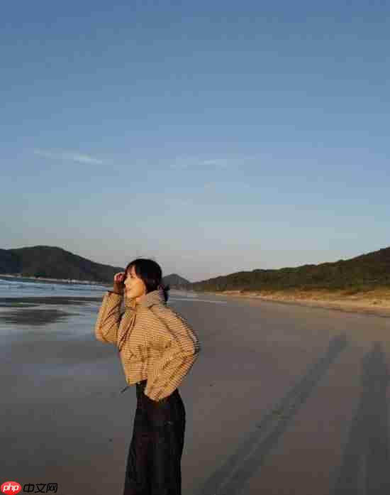 《寂静岭f》女主演员新美照：女友感十足 甜美有元气