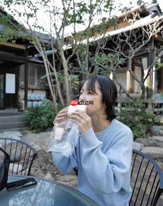 《寂静岭f》女主演员新美照：女友感十足 甜美有元气