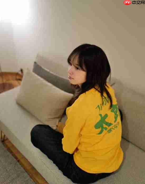 《寂静岭f》女主演员新美照：女友感十足 甜美有元气