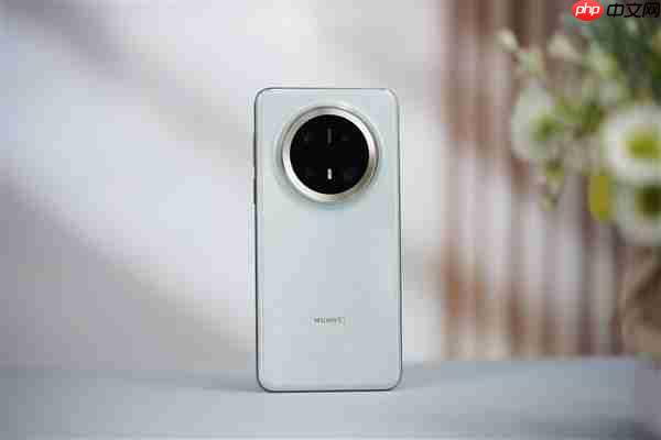 首发麒麟9030！华为本月发Mate 80：博主称某些方面会把苹果17打得找不着北